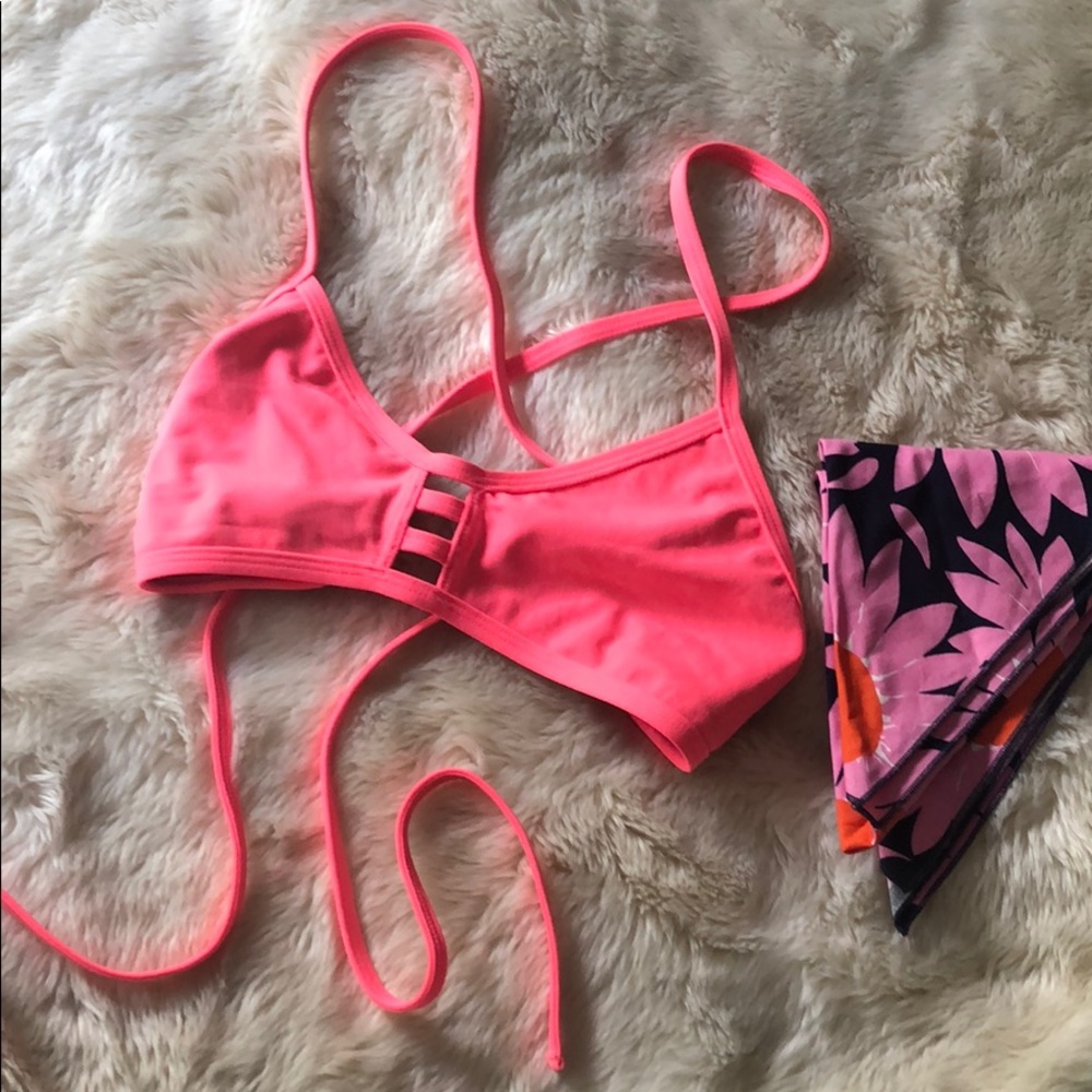 Jolyn Tomcat Top in pink